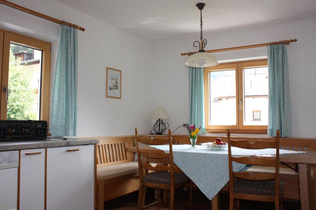 Galzigblick Apartamento Pettneu am Arlberg Exterior foto
